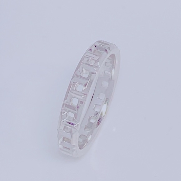Tiffany T
True Narrow Ring - Picture 4 of 11